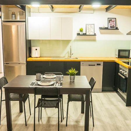 Amplio Apartamento Con Bicicletas Lägenhet Valencia Exteriör bild