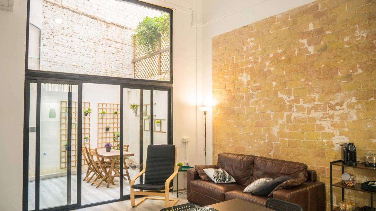 Amplio Apartamento Con Bicicletas Lägenhet Valencia Exteriör bild